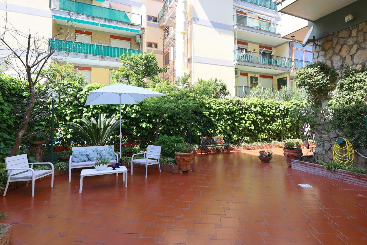 Garden House Giulia Lejlighed Sorrento Eksteriør billede