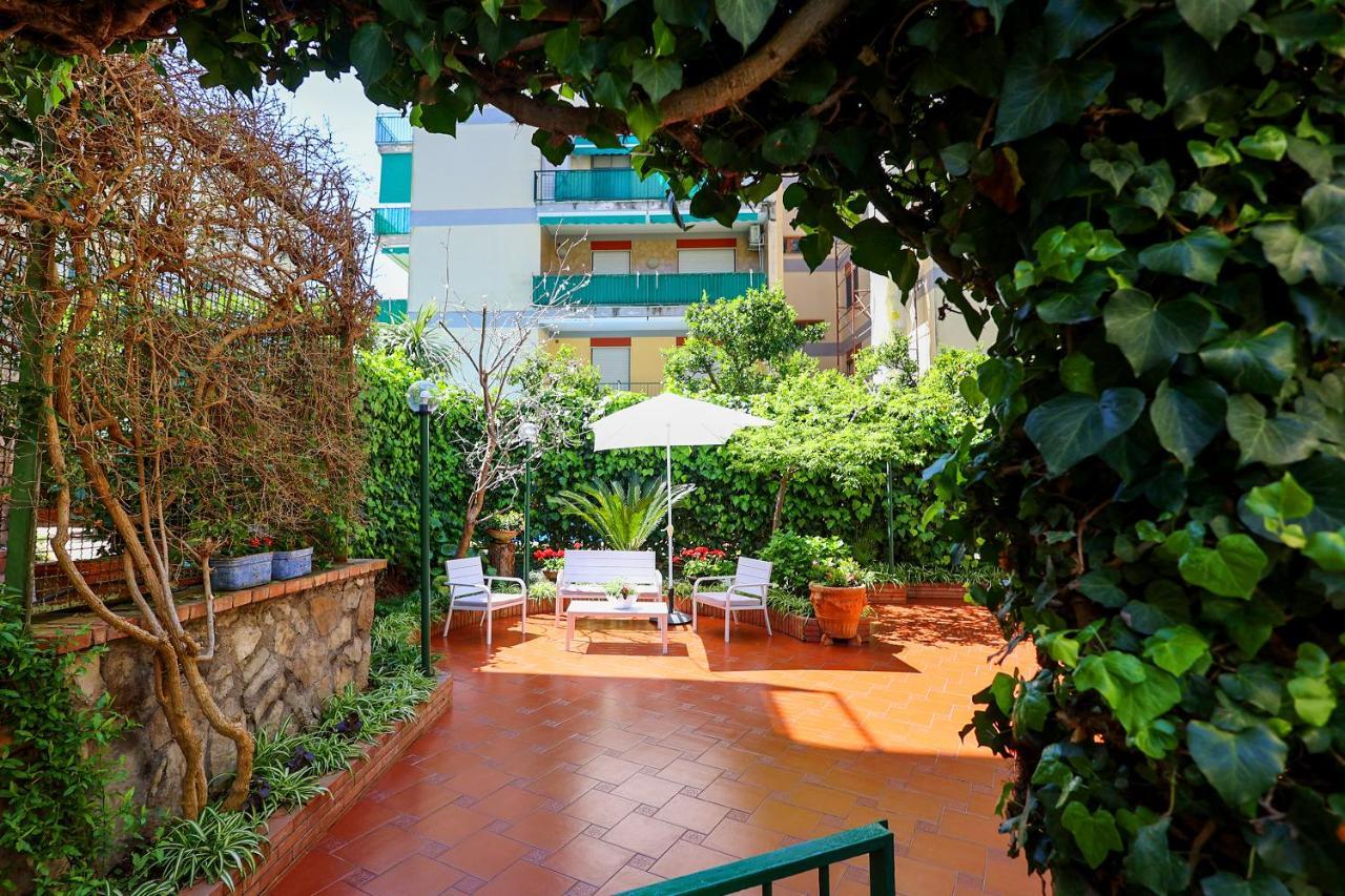 Garden House Giulia Lejlighed Sorrento Eksteriør billede