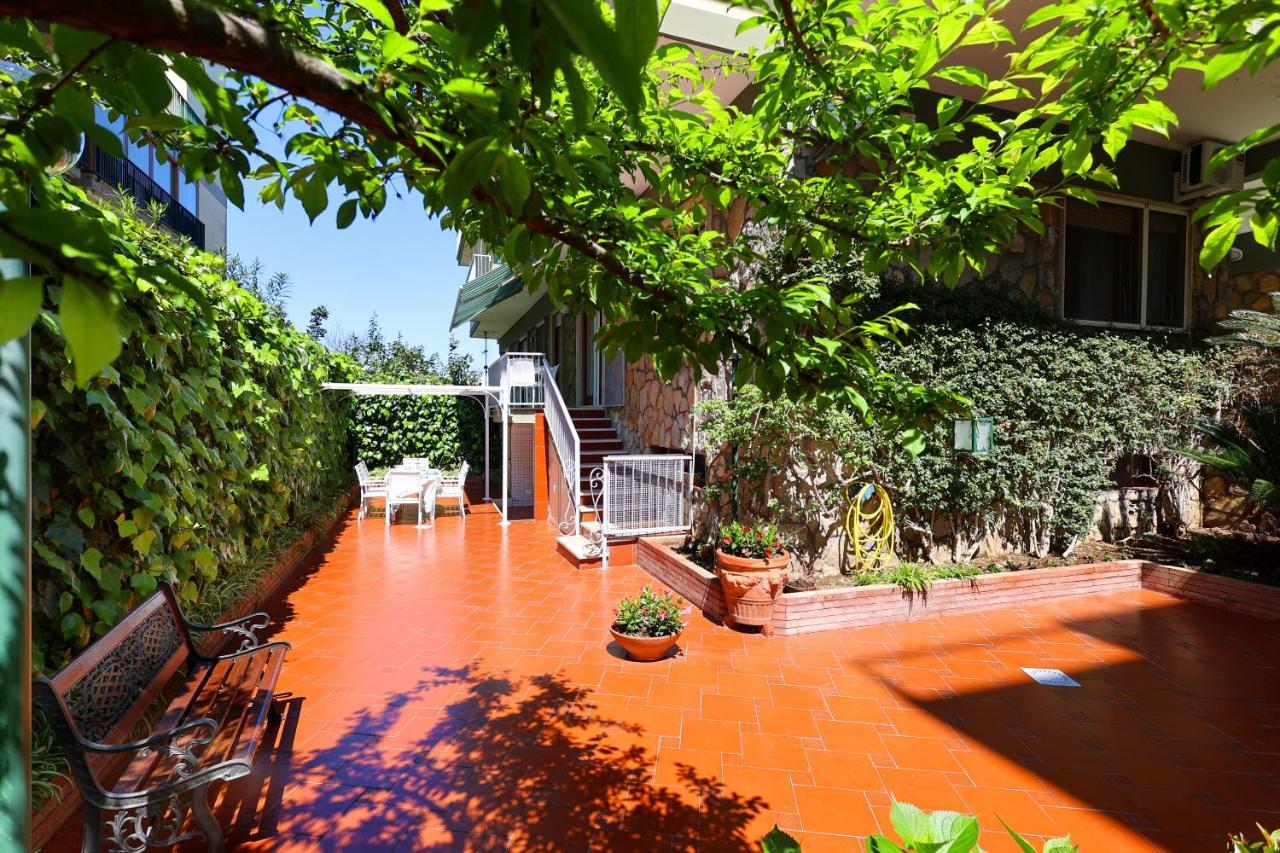 Garden House Giulia Lejlighed Sorrento Eksteriør billede