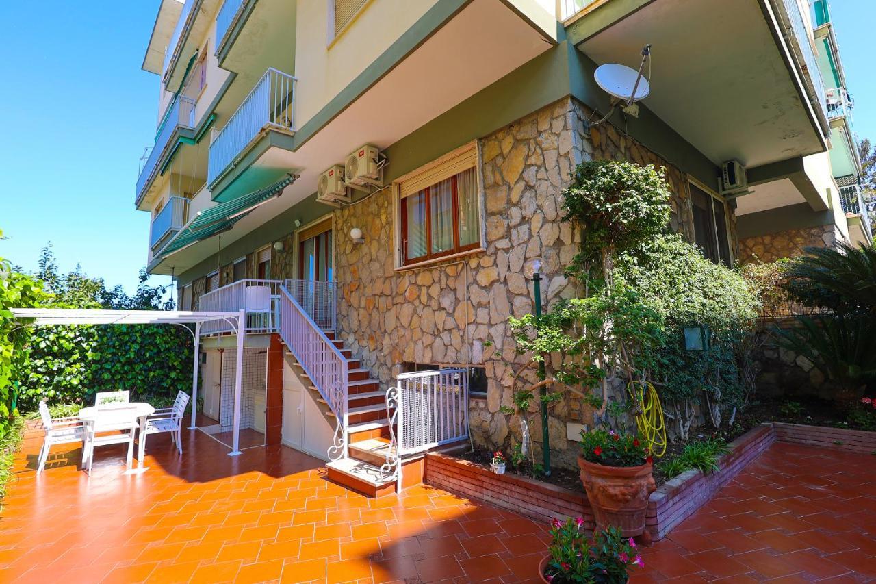 Garden House Giulia Lejlighed Sorrento Eksteriør billede